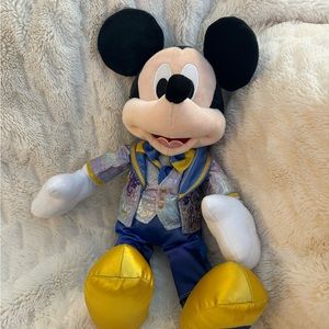 WDW 50 year anniversary Mickey Mouse